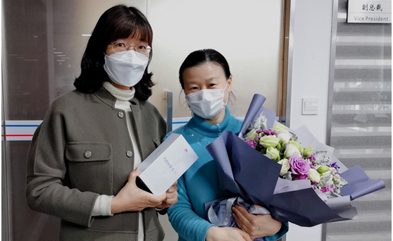 财务管理部的女神节惊喜