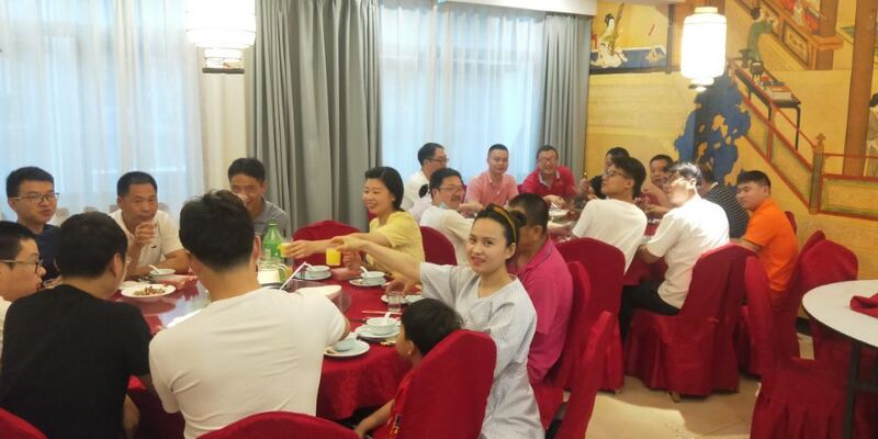 仓储物流部举行2020年首次聚餐