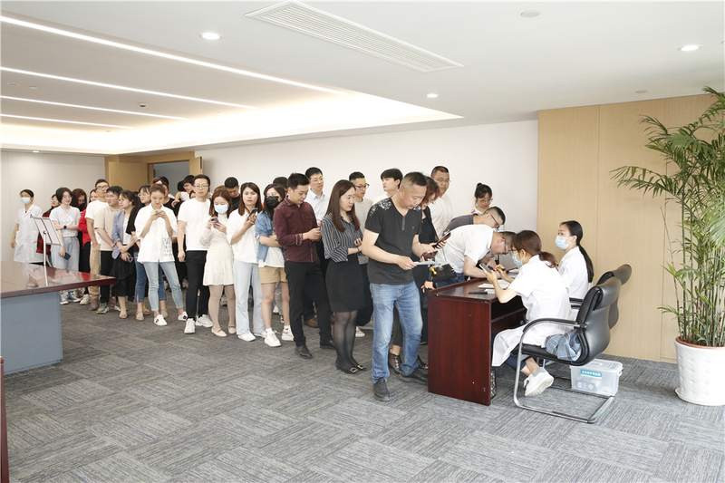 赛尔集团251名员工完成新冠疫苗第一针接种